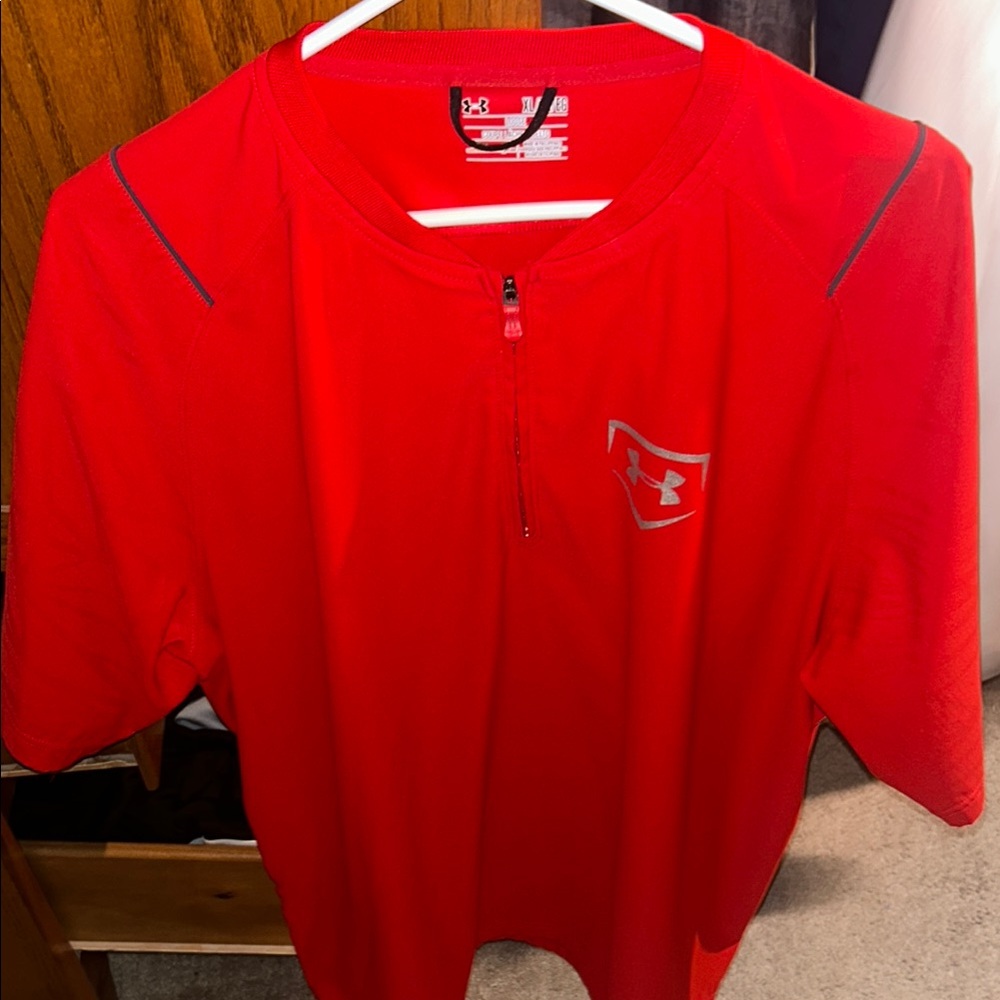 Under Armour Scarlet Performance Top